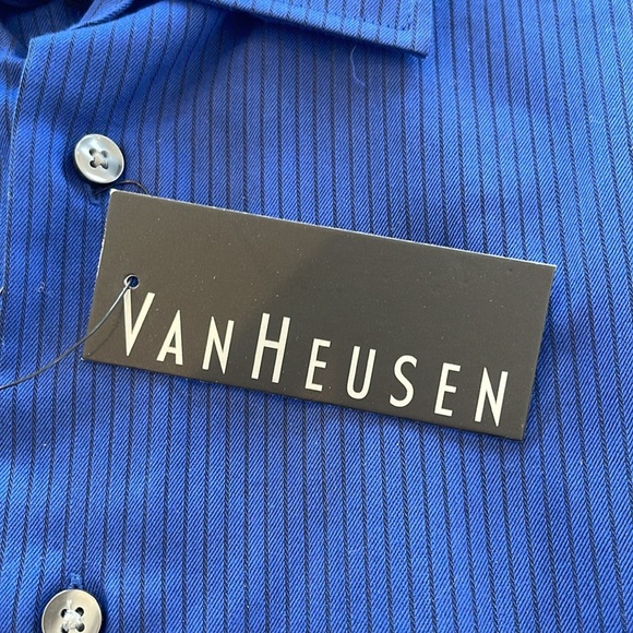 NWT Van Heusen Long Sleeve Blue Striped Shirt - Size M (15-15 1/2) - Picture 3 of 9